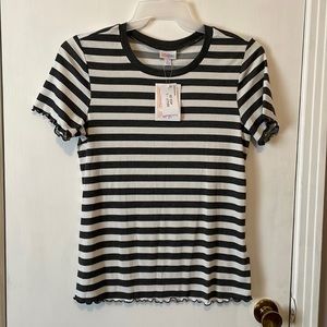 NWT LulaRoe, Kelly, Gray & White Striped Tee, Size L